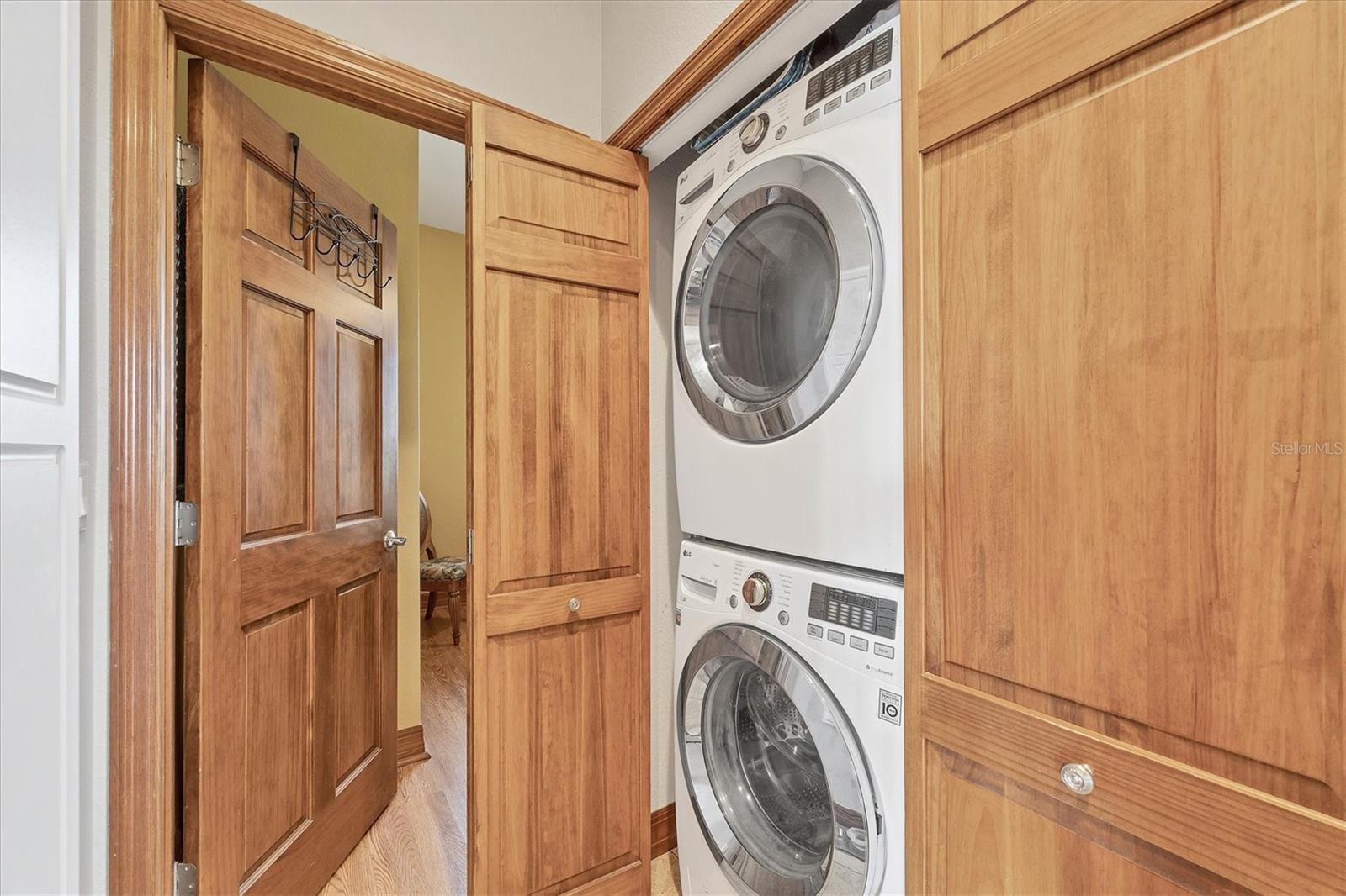 PINES ON BAY - Residential