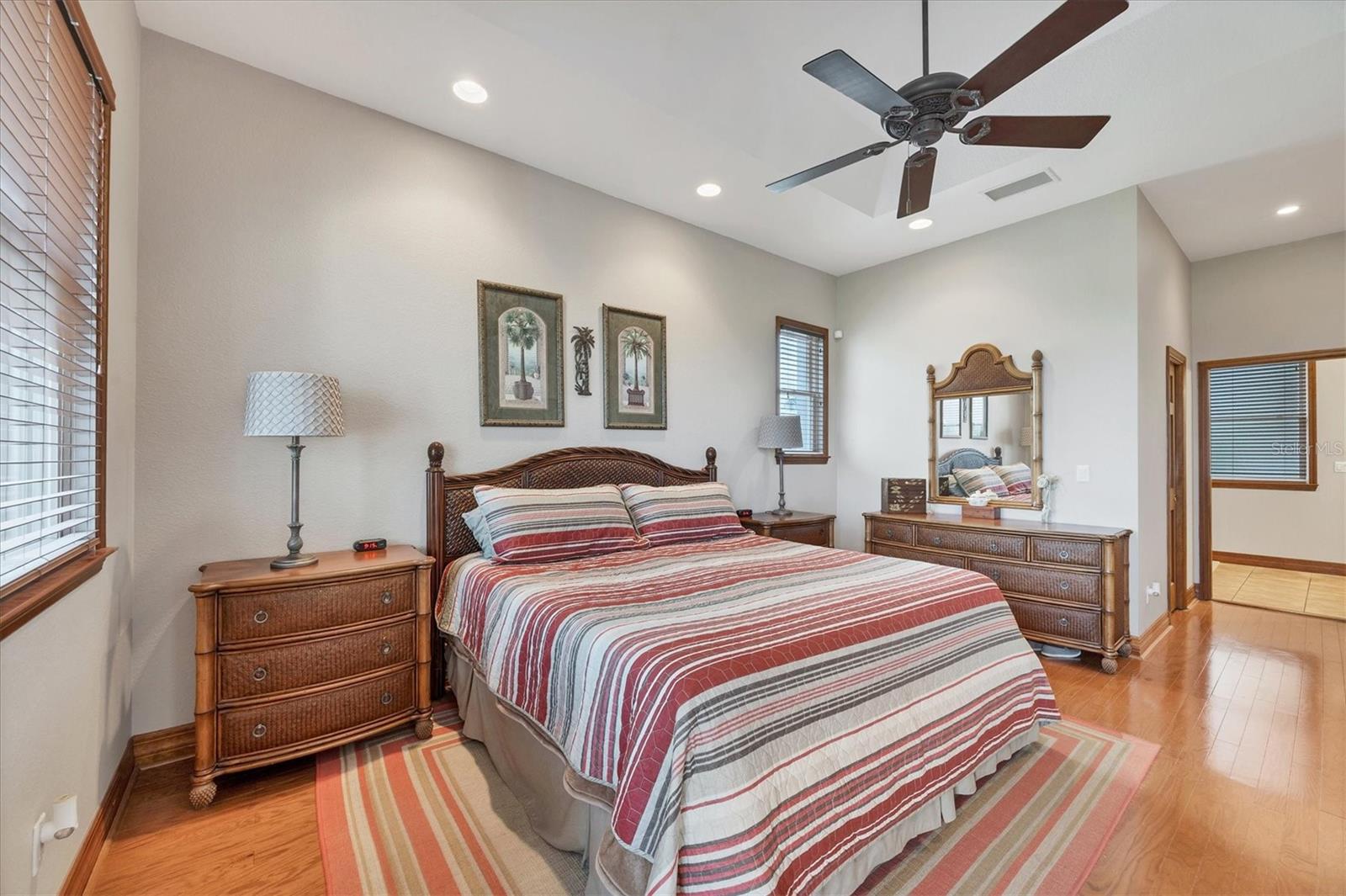 PINES ON BAY - Residential