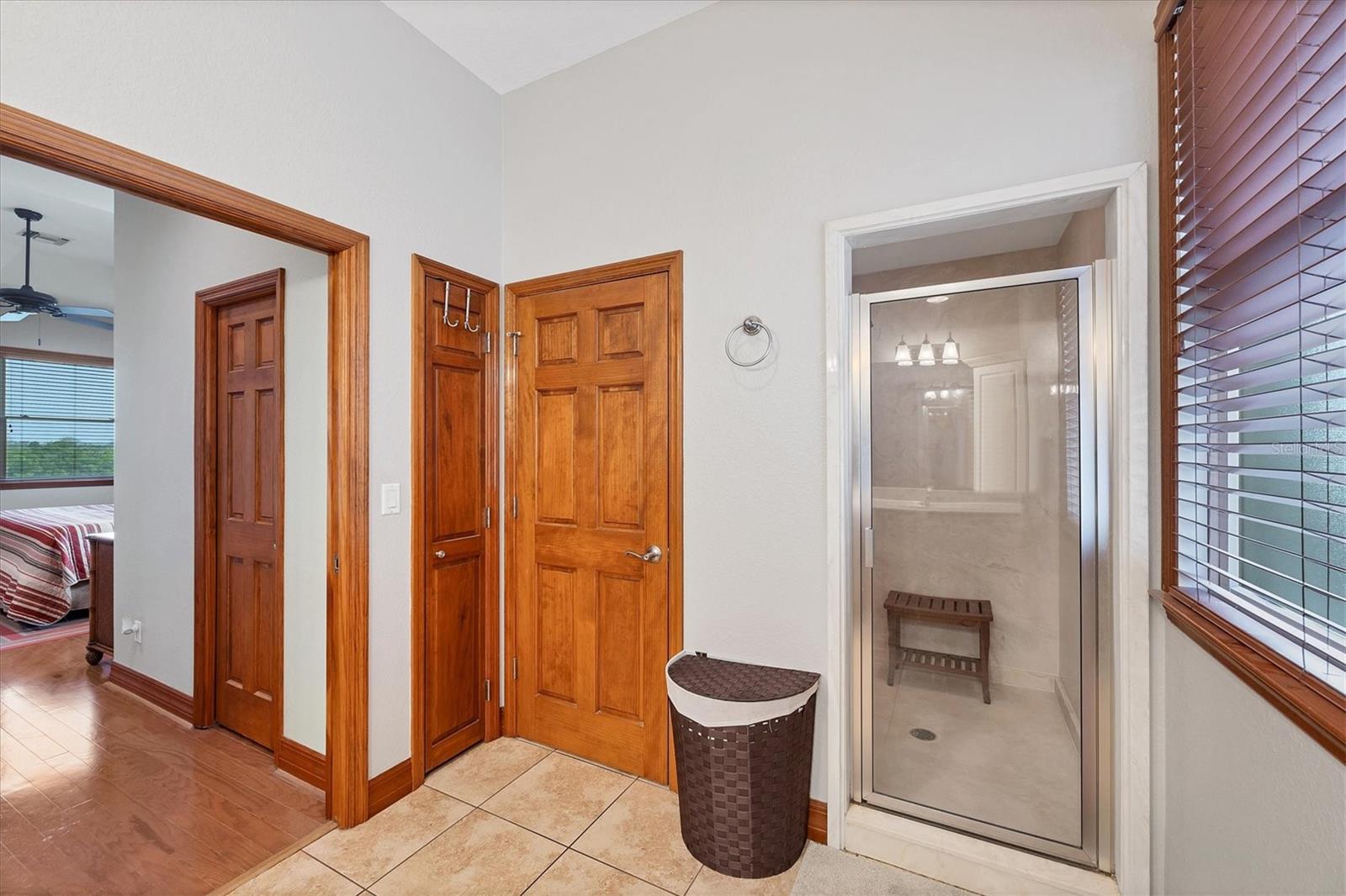 PINES ON BAY - Residential