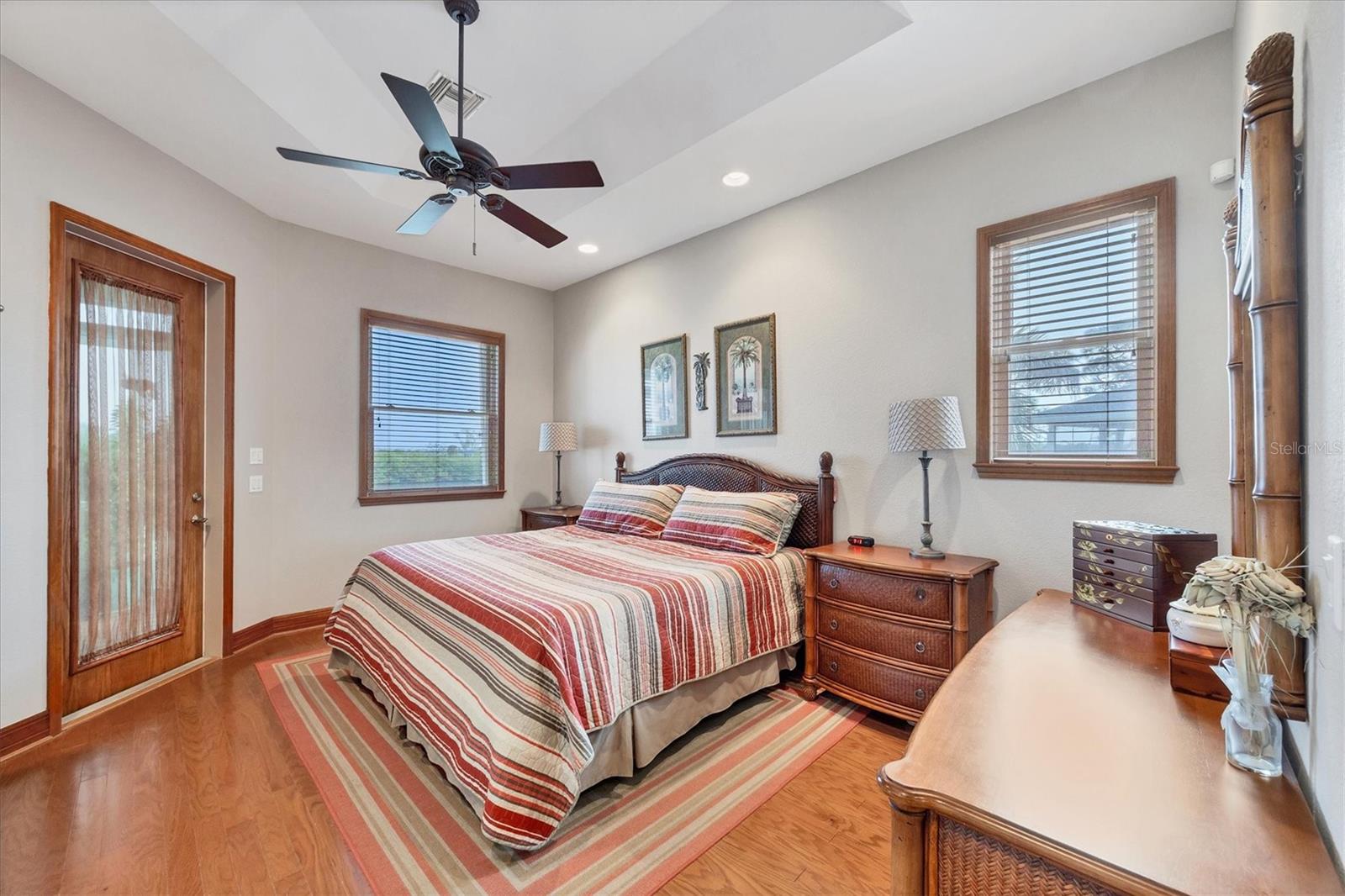 PINES ON BAY - Residential