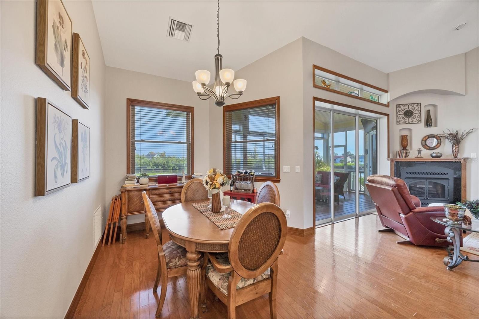 PINES ON BAY - Residential