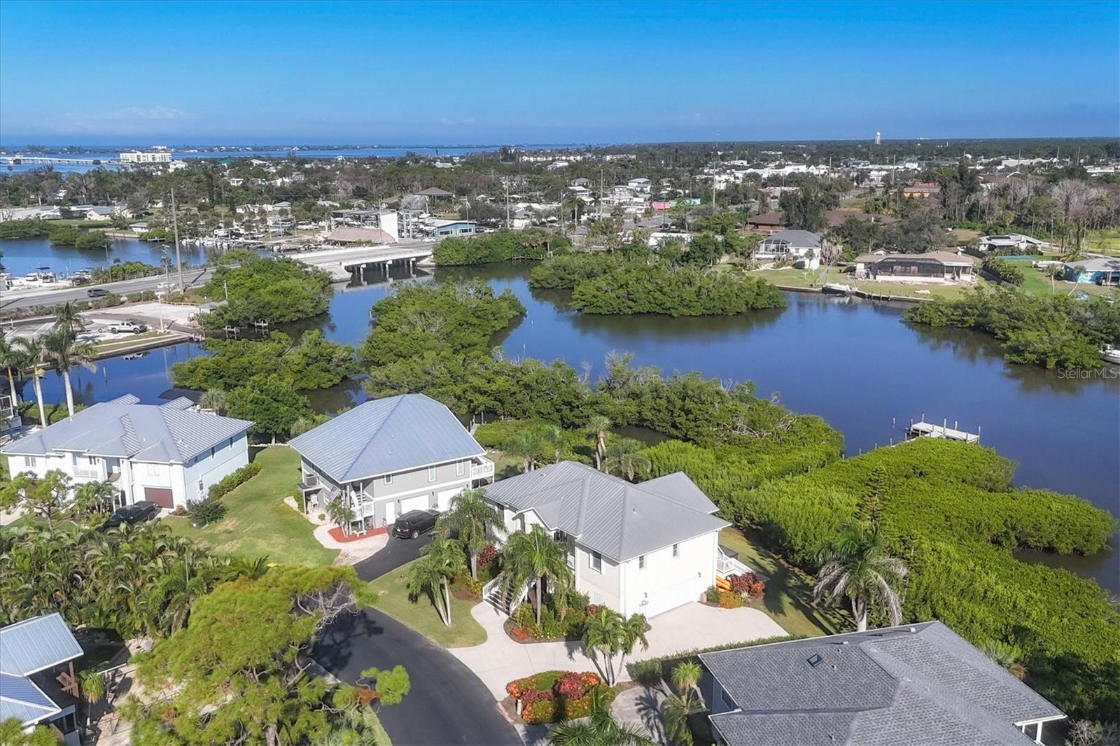 PINES ON BAY - Residential