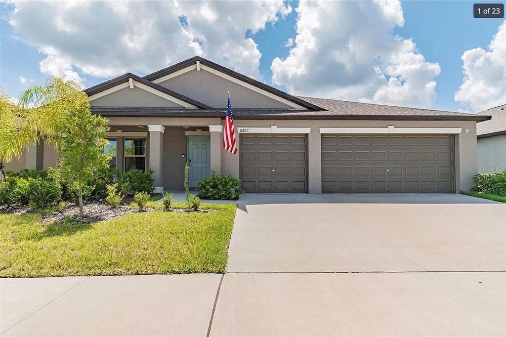Photo of 10852 Sage Canyon Drive, Riverview, FL 33578 (MLS # TB8498340)