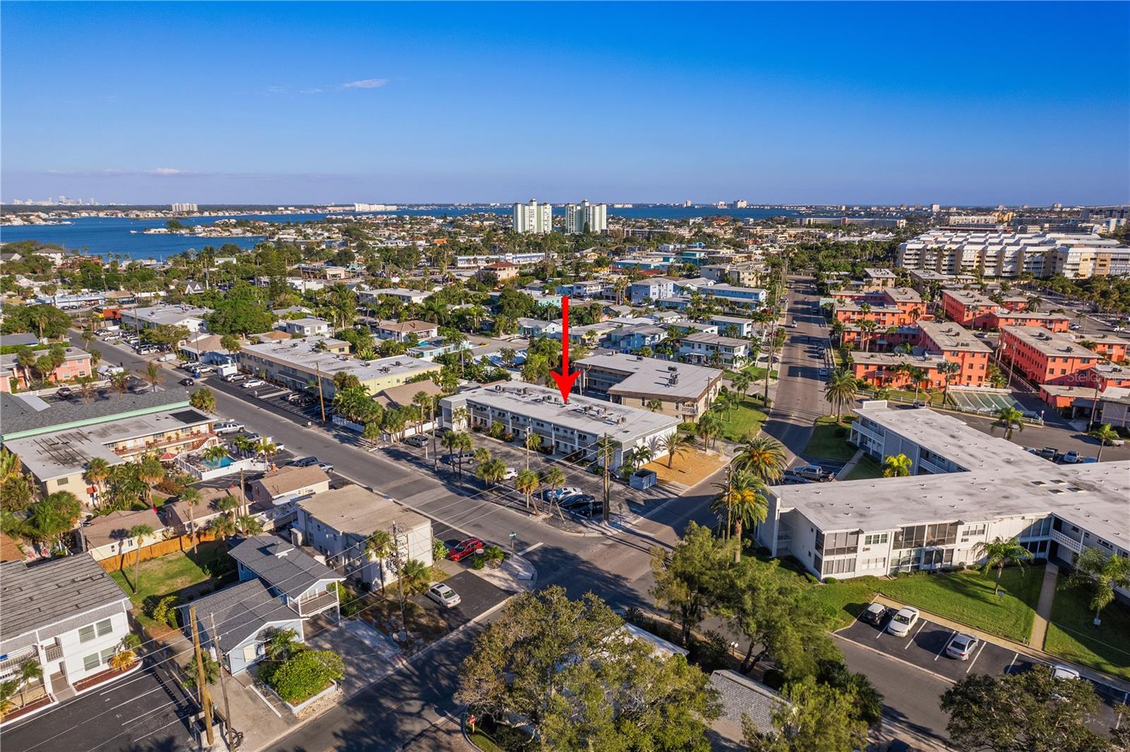 SUNSET PLAZA EAST APTS CONDO - Residential Lease