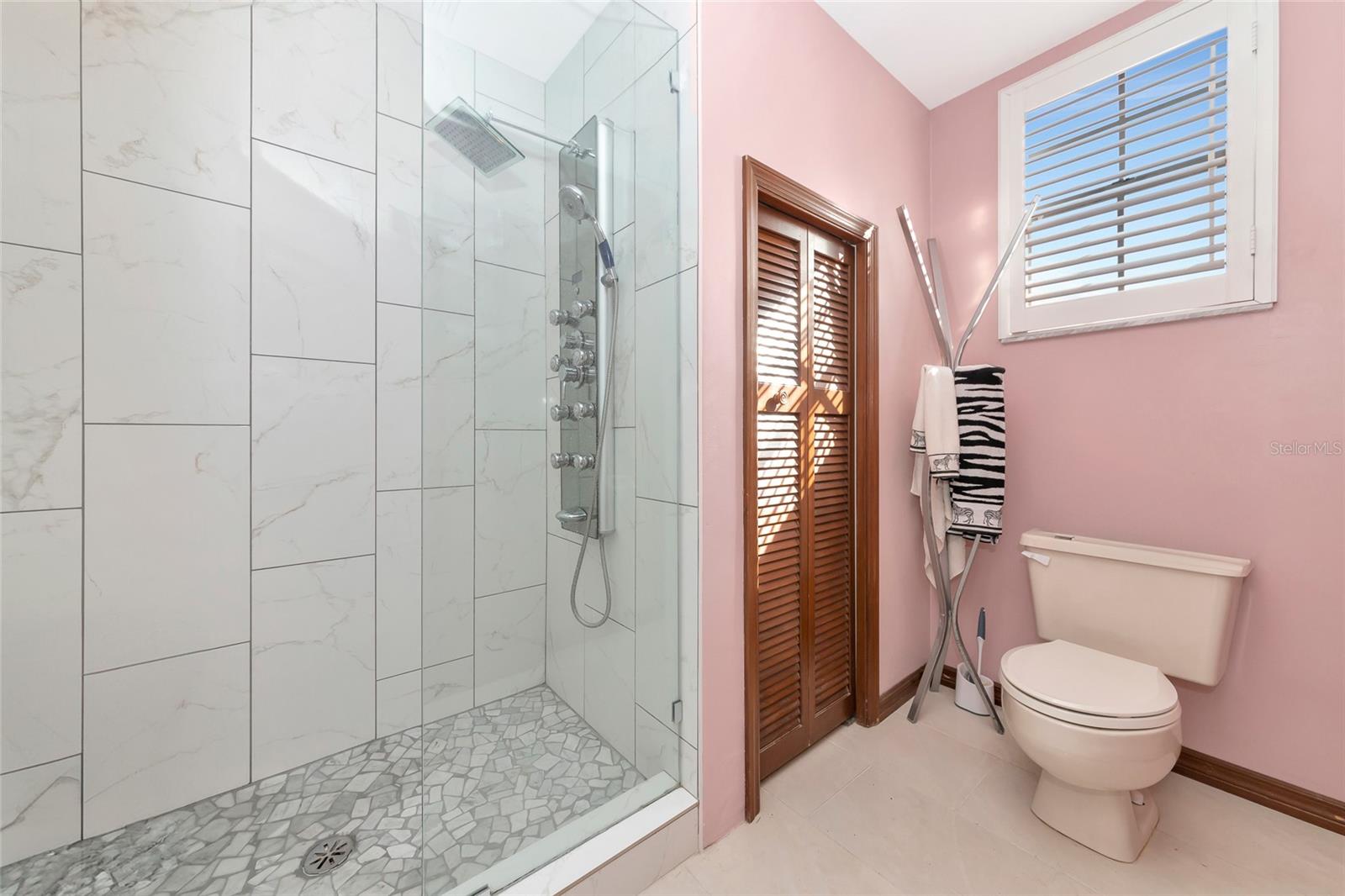 BERN CREEK THE RANCHES AT - Residential