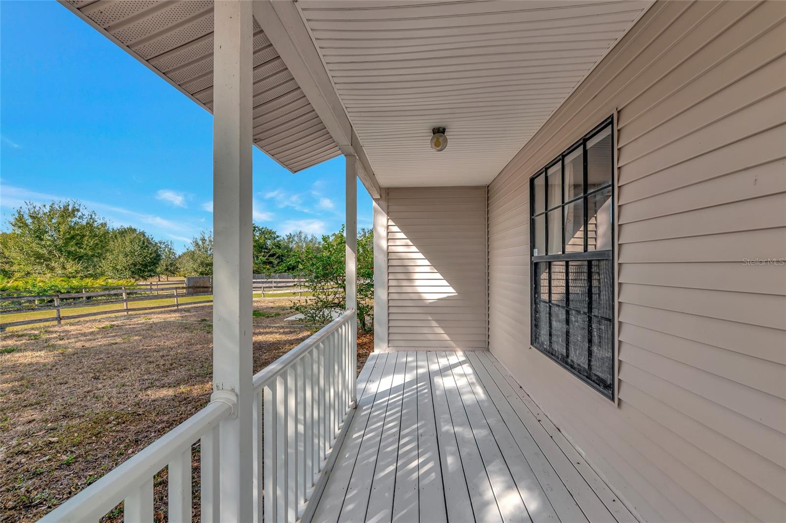 2500 BERN CREEK LOOP