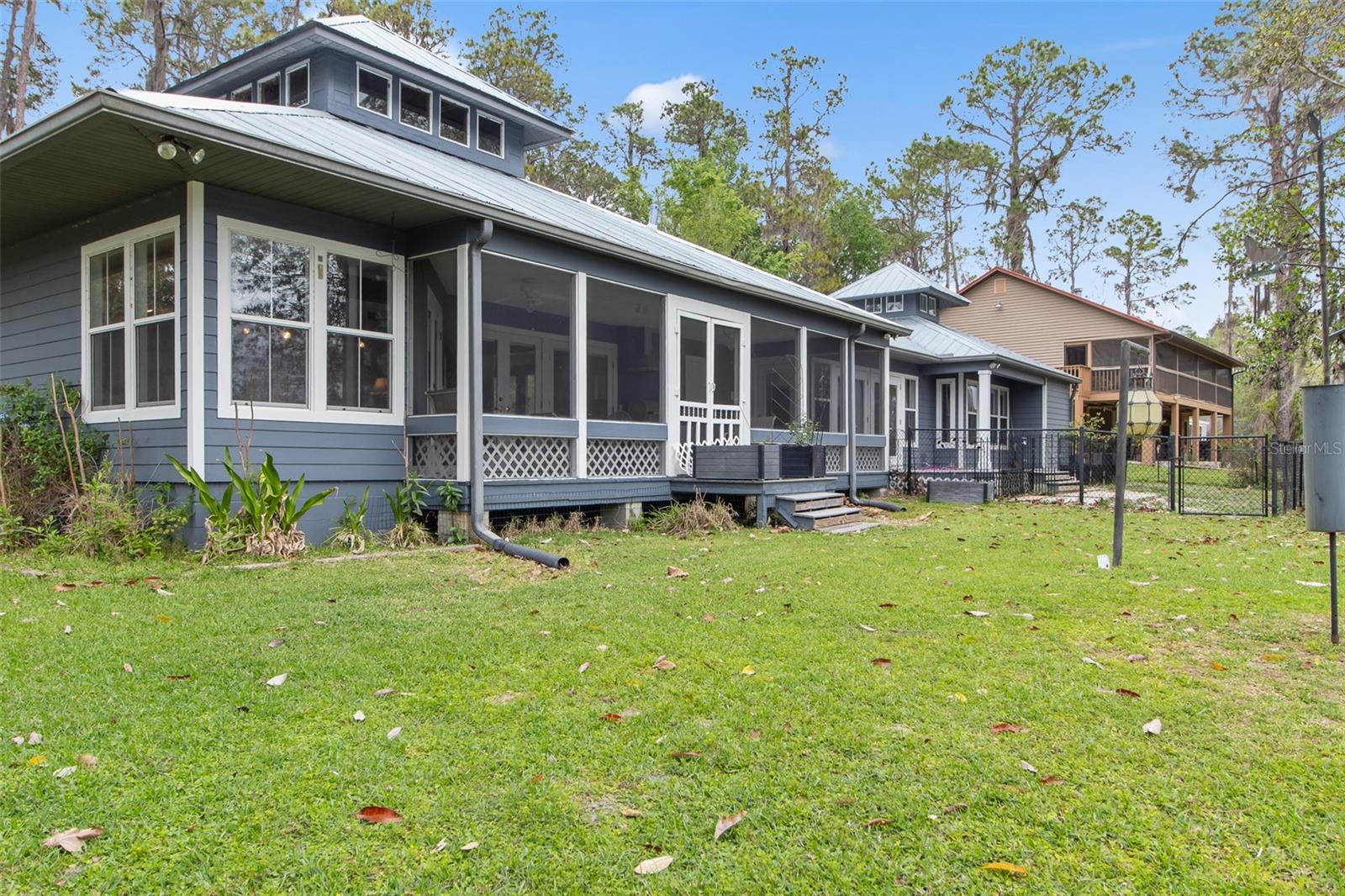 STAR LAKE FOREST - Residential