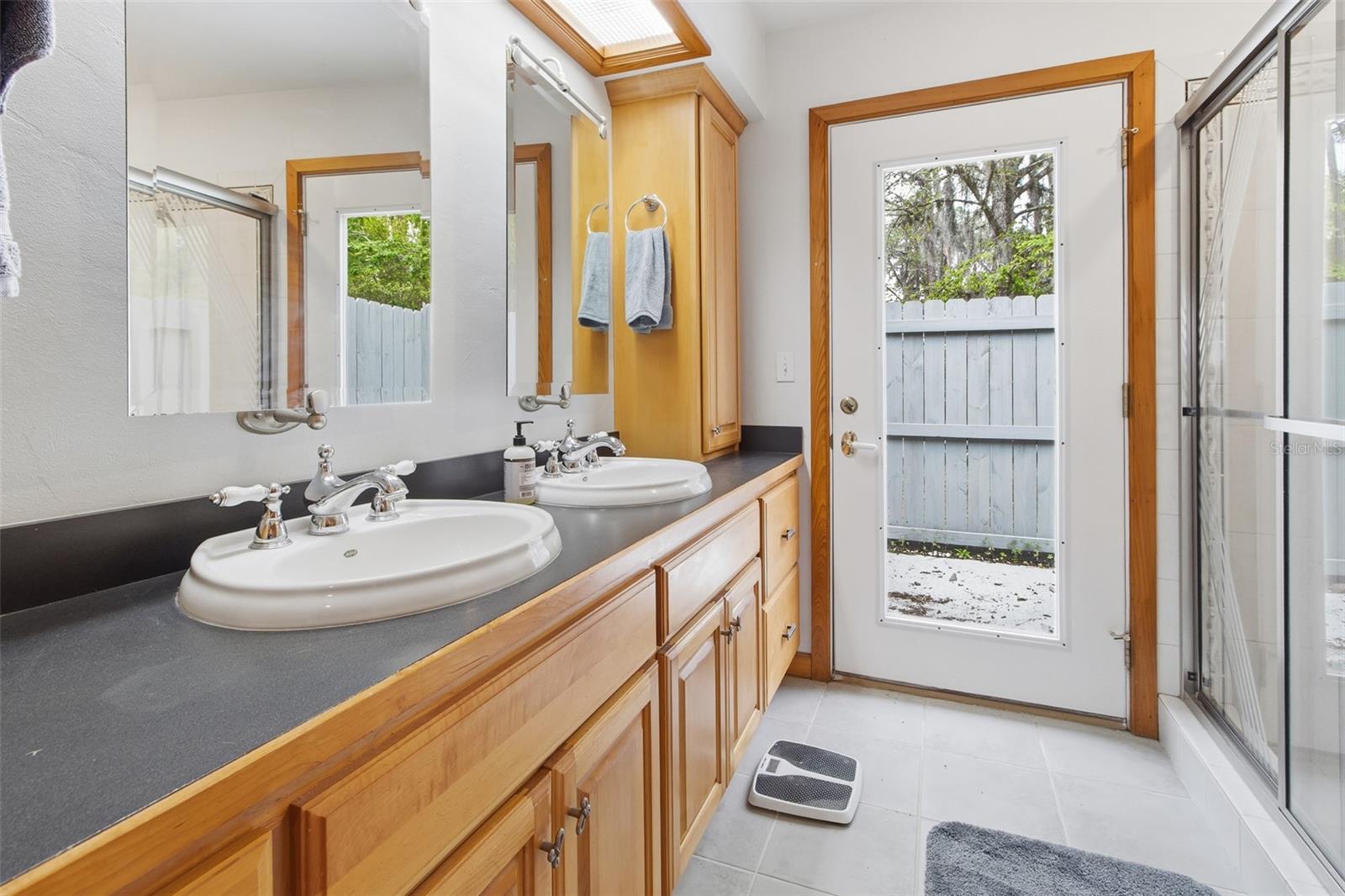 STAR LAKE FOREST - Residential