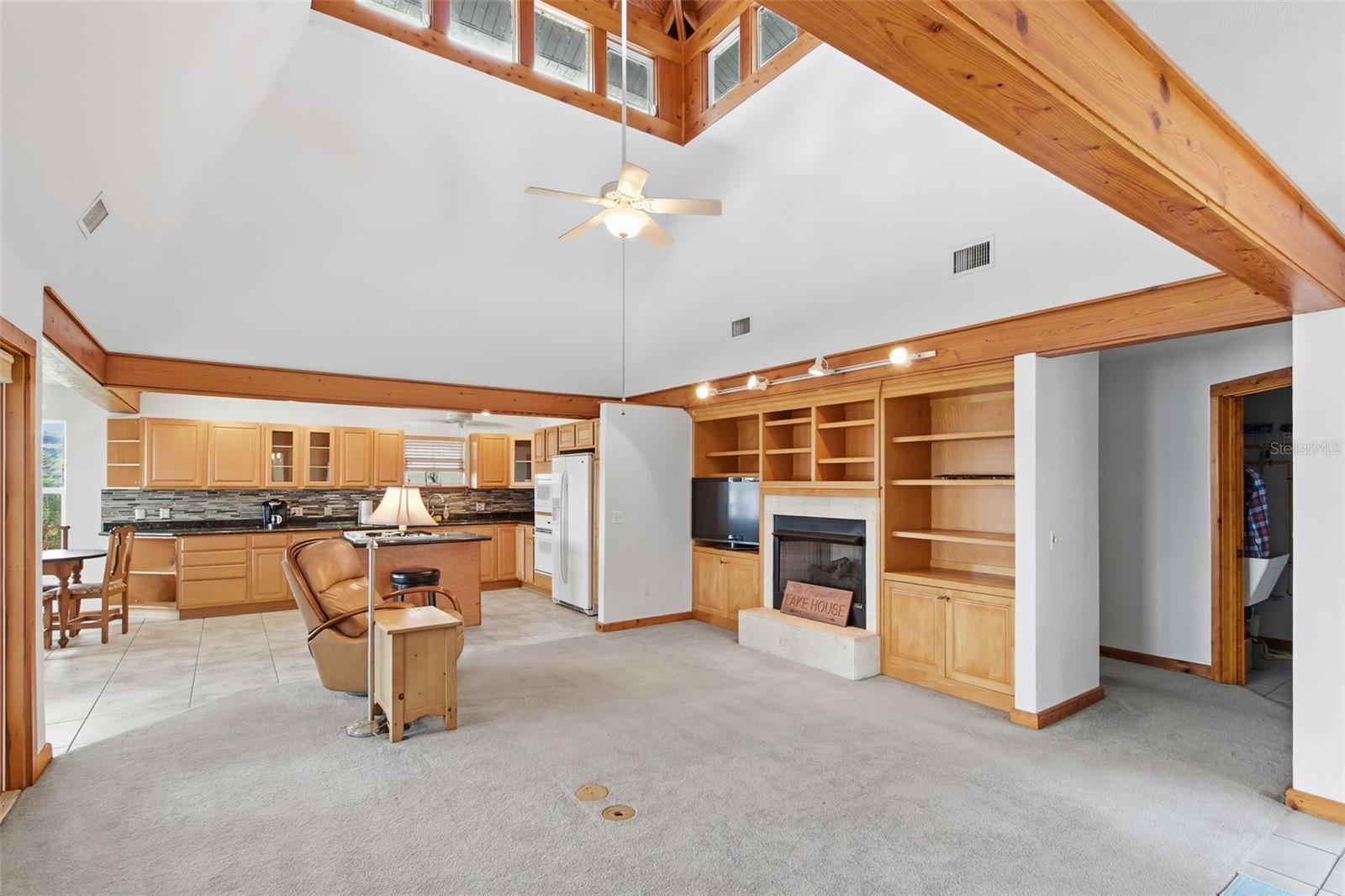 STAR LAKE FOREST - Residential