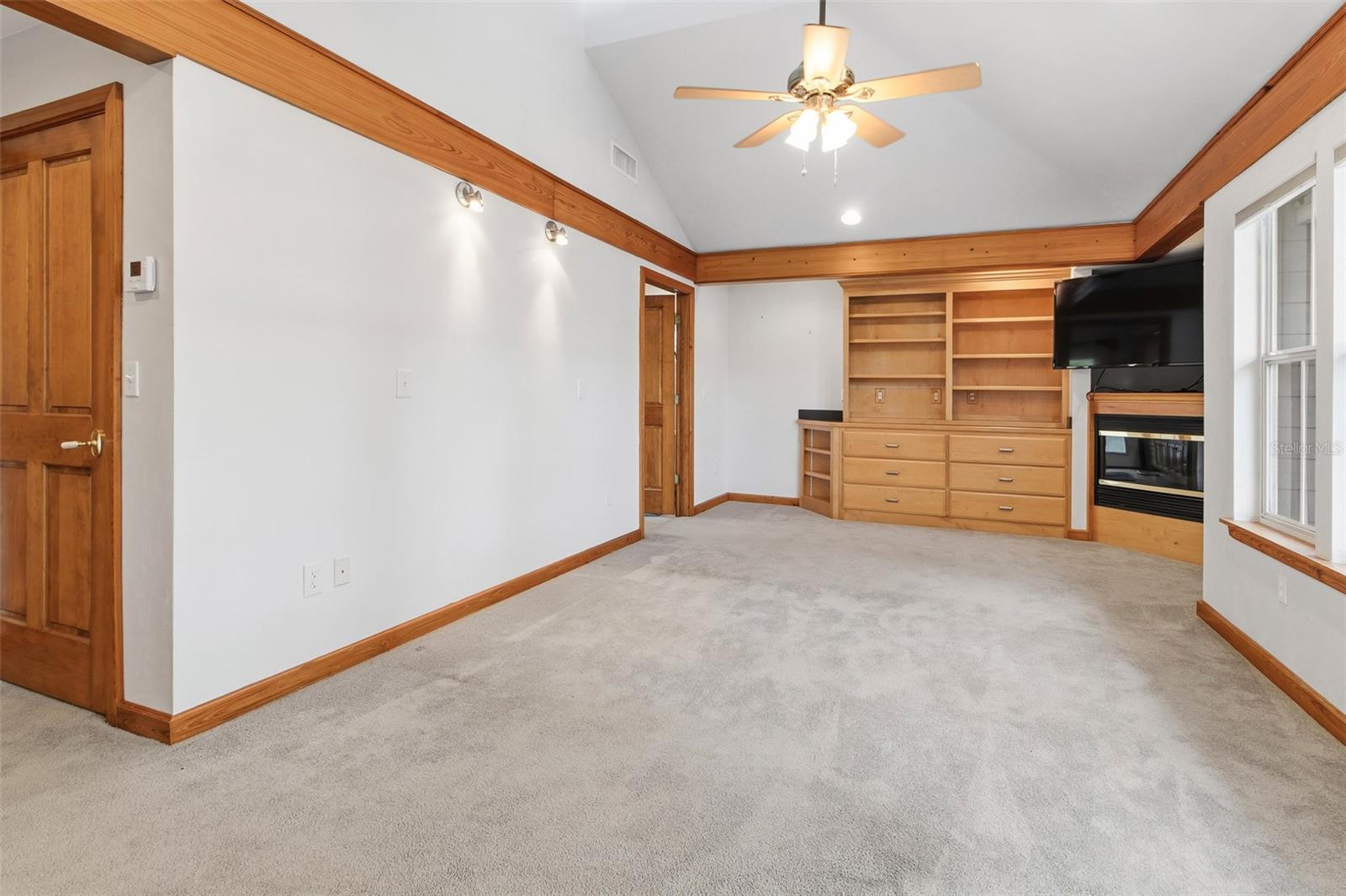 STAR LAKE FOREST - Residential