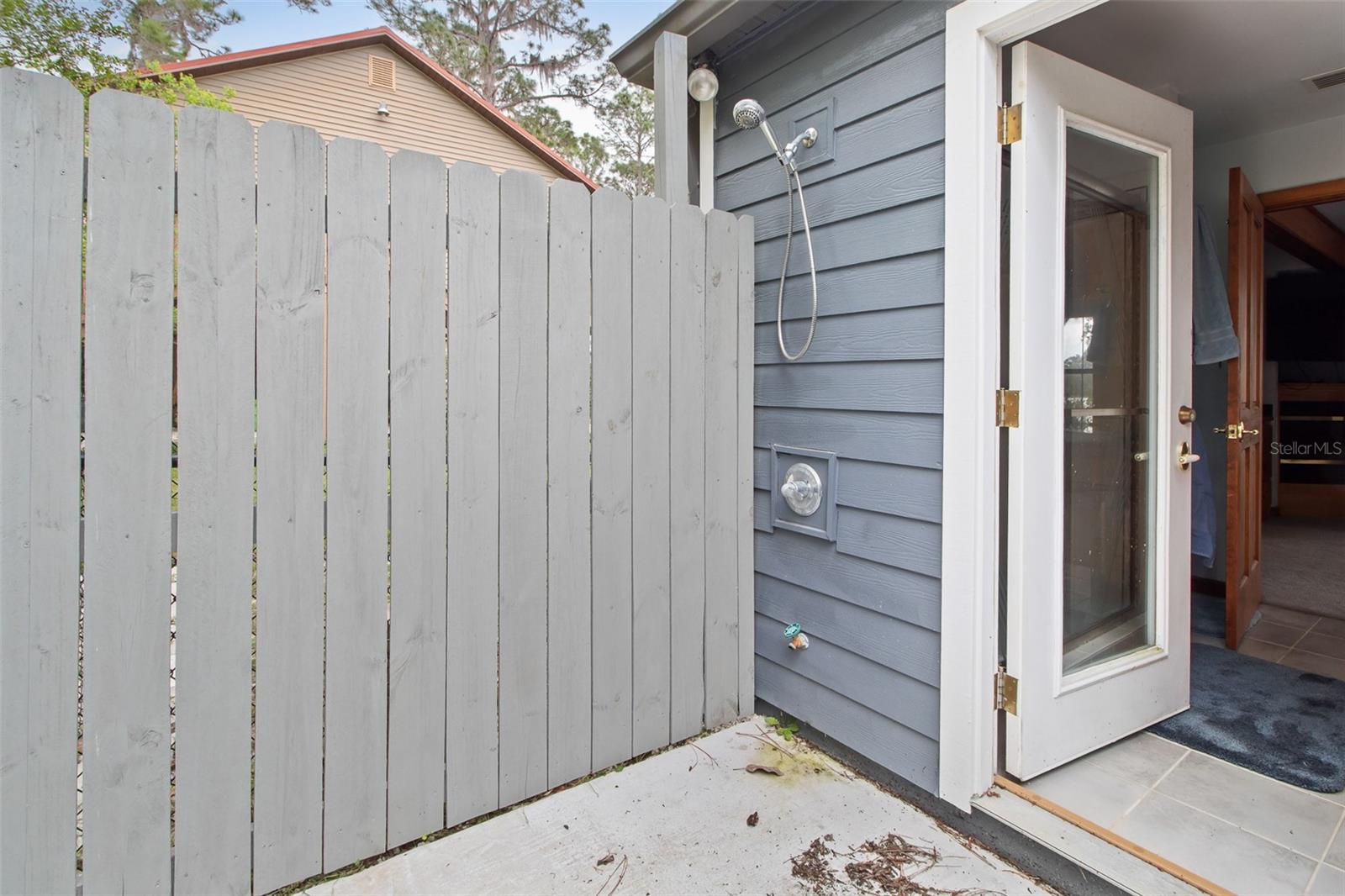 STAR LAKE FOREST - Residential