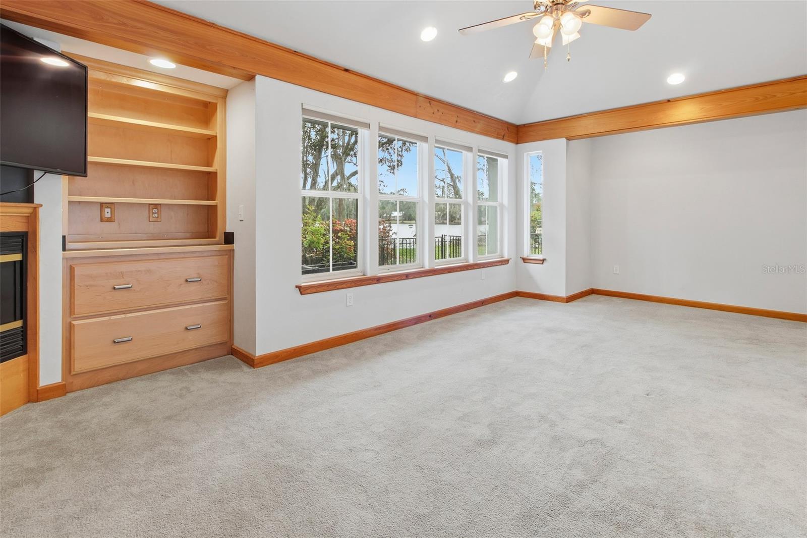 STAR LAKE FOREST - Residential