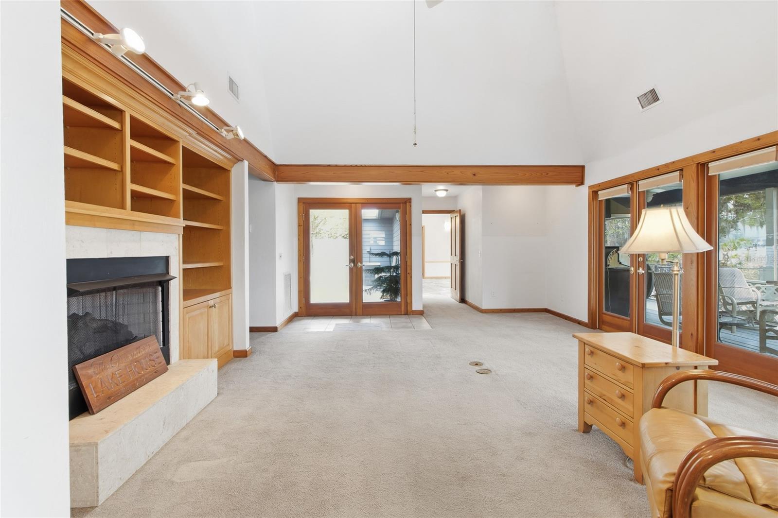 STAR LAKE FOREST - Residential