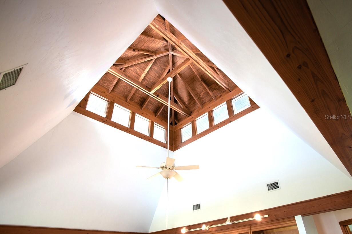 STAR LAKE FOREST - Residential