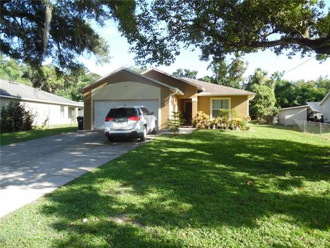 Photo of 5016 Mcdonald Road, Zellwood, FL 32798 (MLS # G5111294)