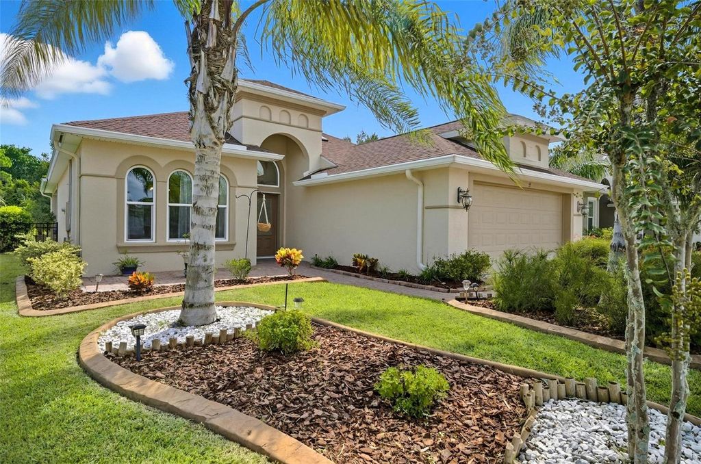 Photo of 51 Graham Woods Place, Palm Coast, FL 32137 (MLS # FC312736)