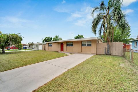 A home in TAMPA