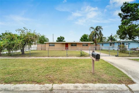 A home in TAMPA