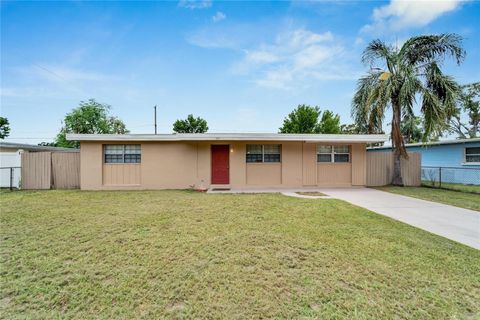 A home in TAMPA