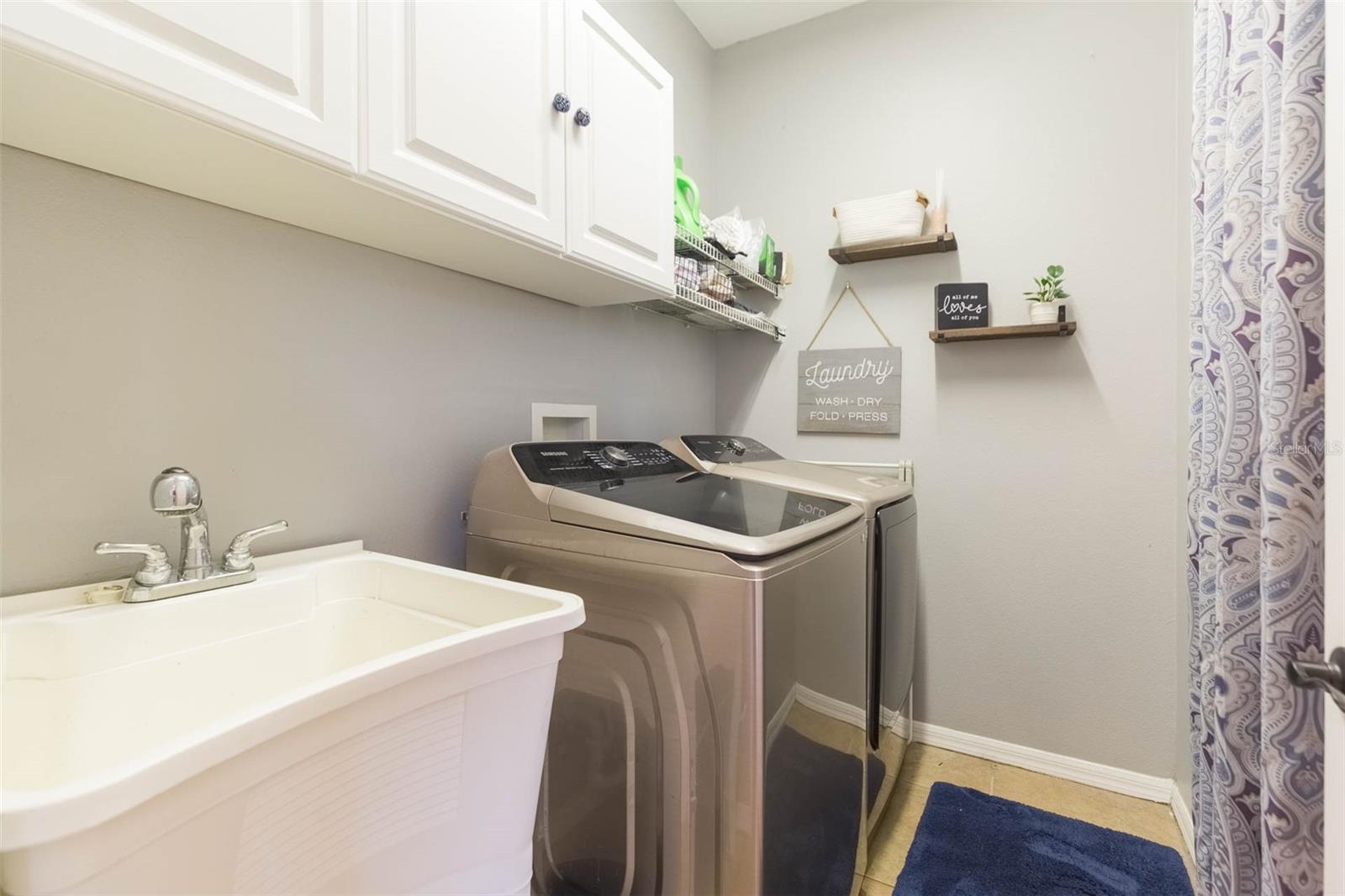 BOYETTE OAKS - Residential