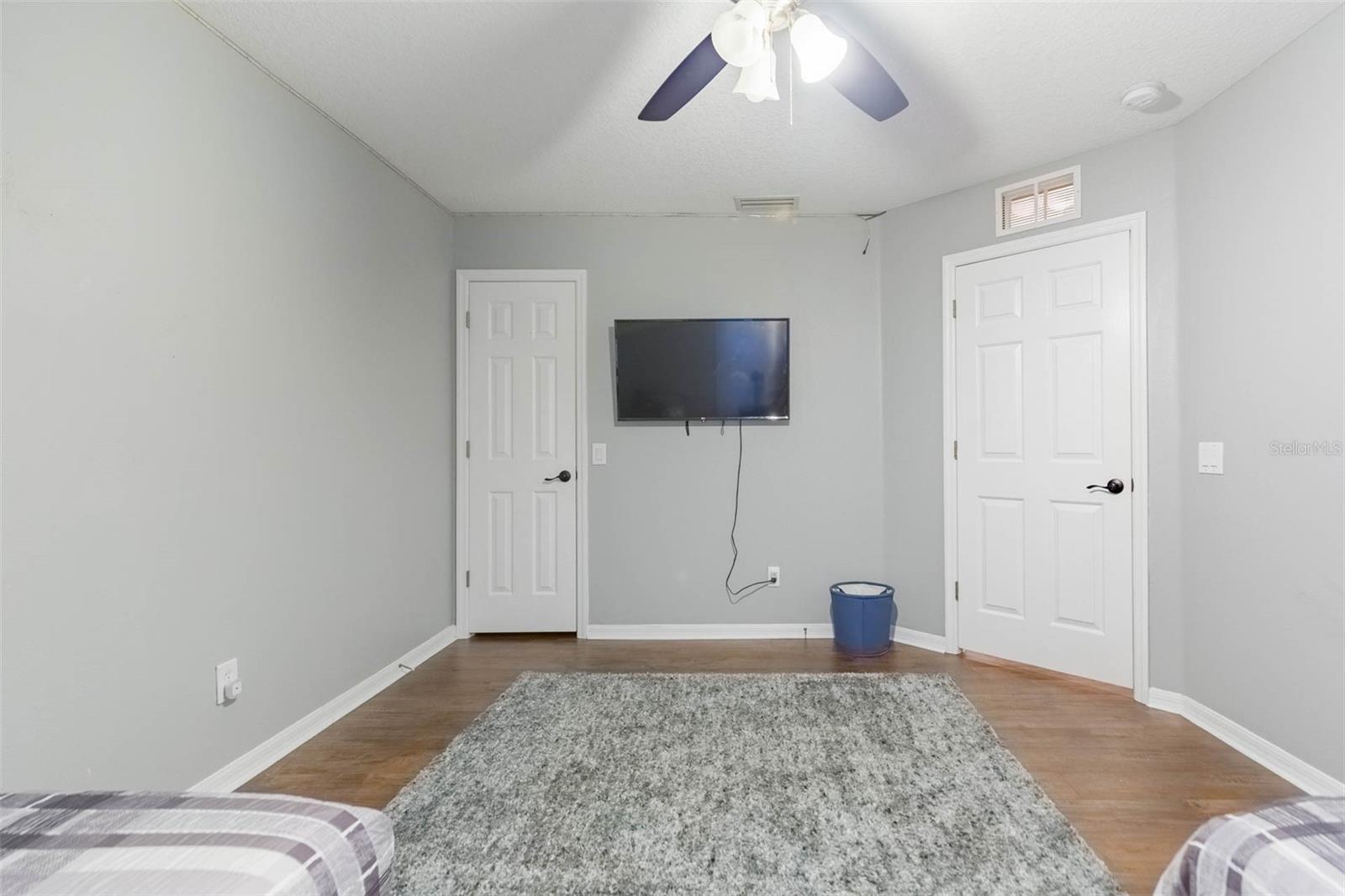 BOYETTE OAKS - Residential