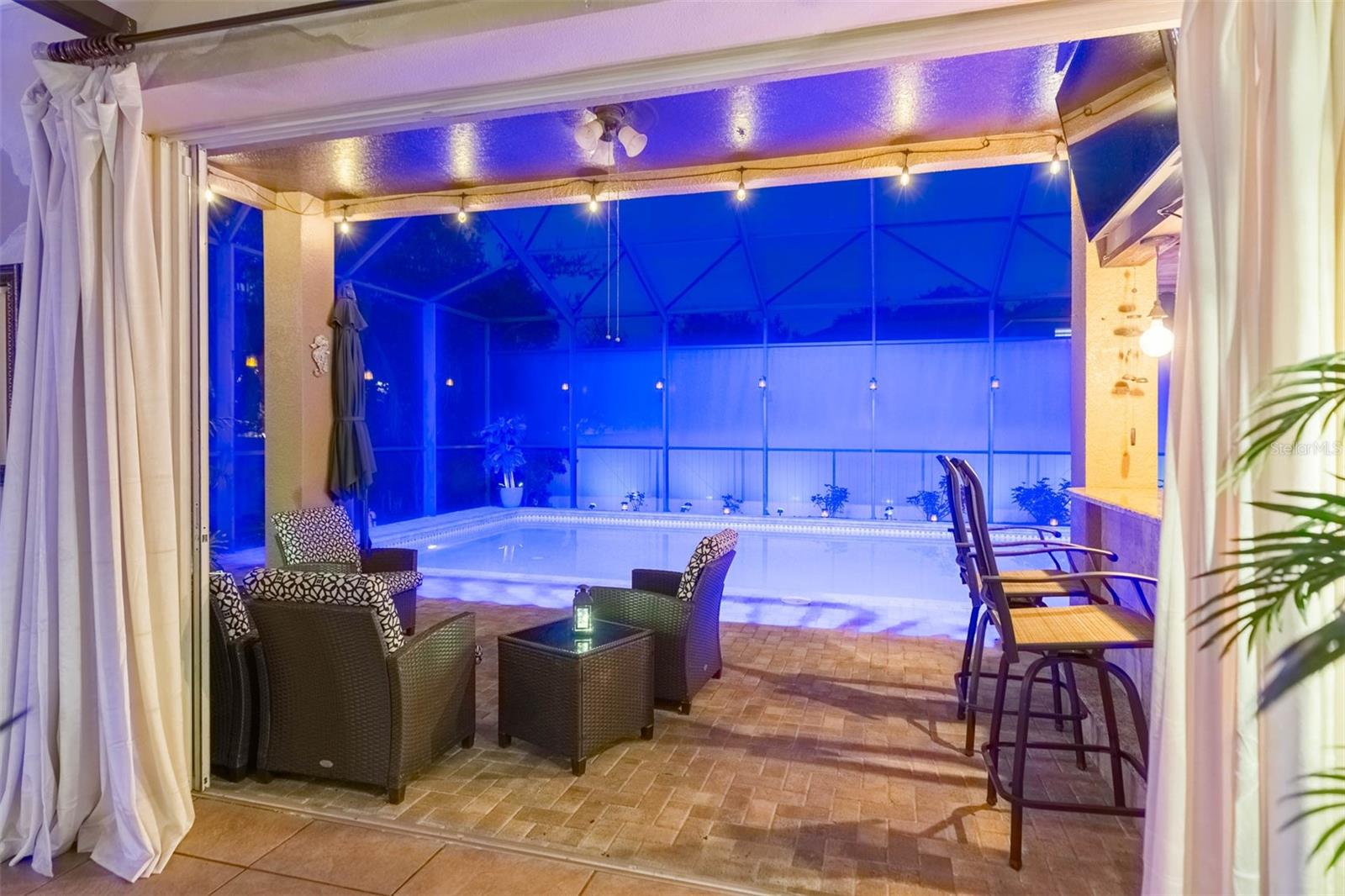 BOYETTE OAKS - Residential