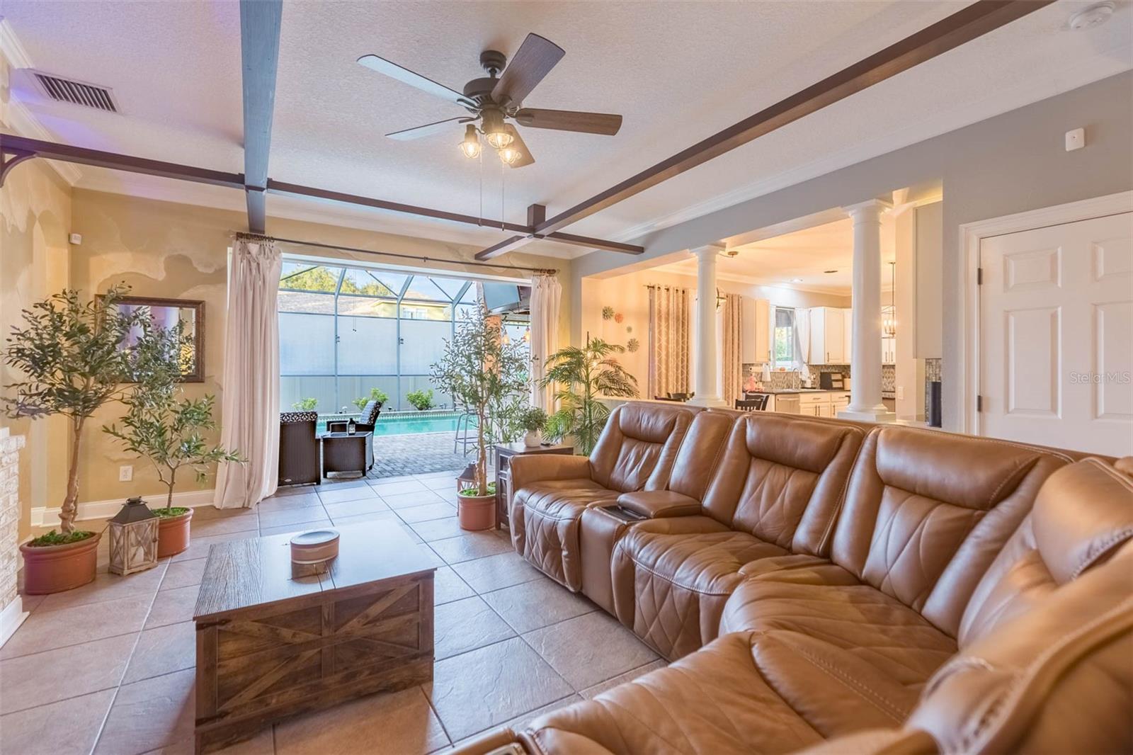 BOYETTE OAKS - Residential