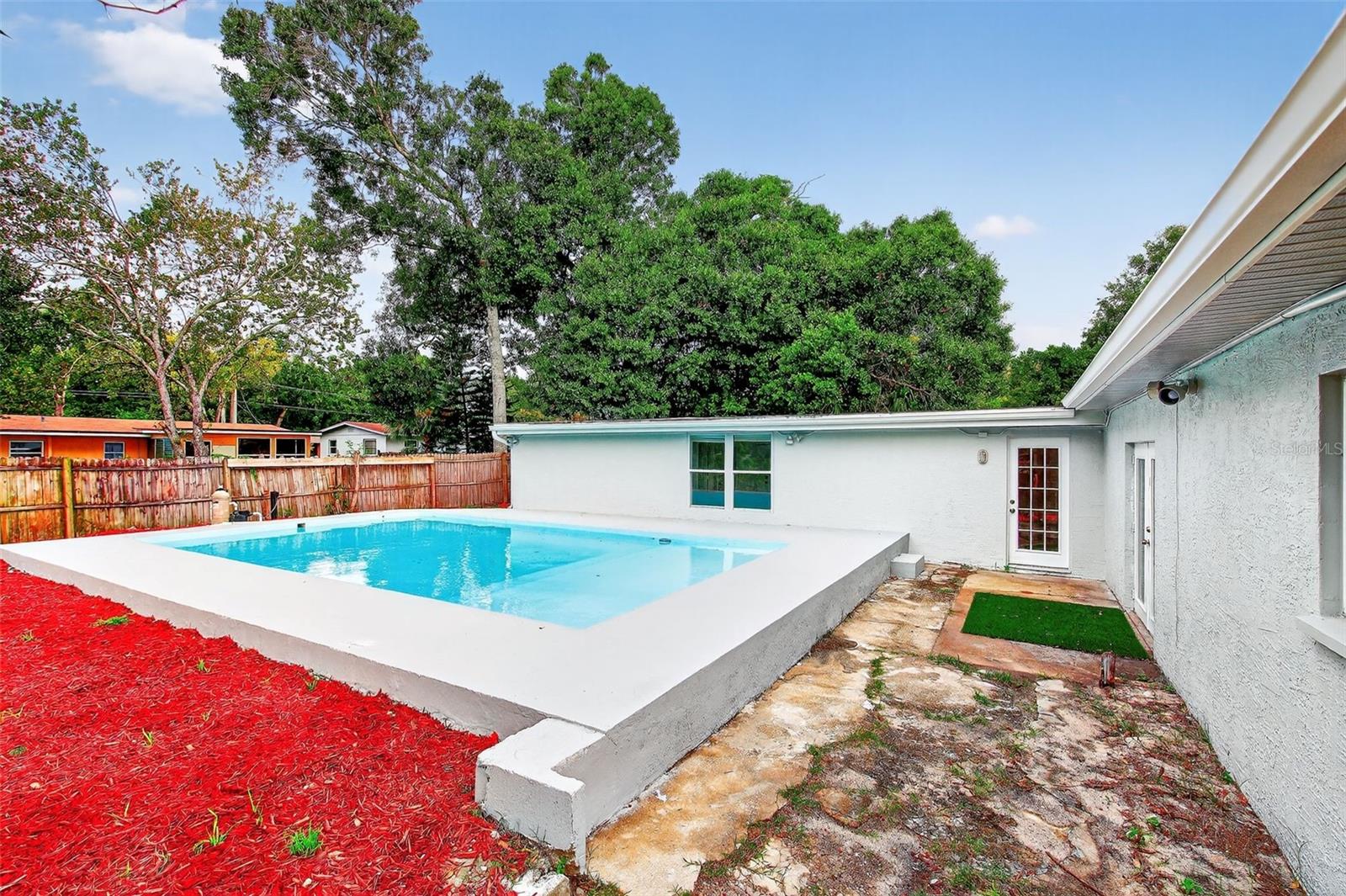 CENTER PARK HOLLY HILL - Residential Lease