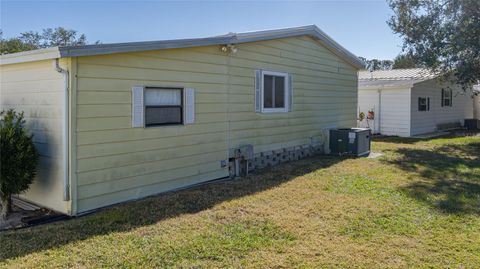 A home in PALMETTO