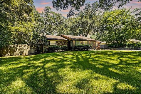 A home in ALACHUA