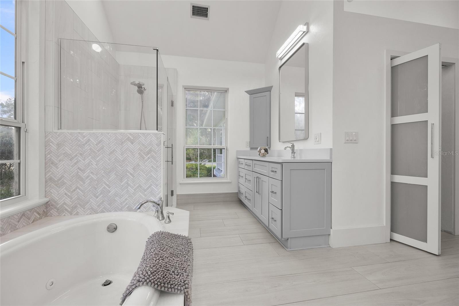 ALACHUA HIGHLANDS - Residential