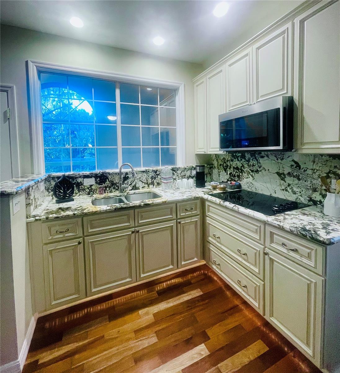 ALACHUA HIGHLANDS - Residential