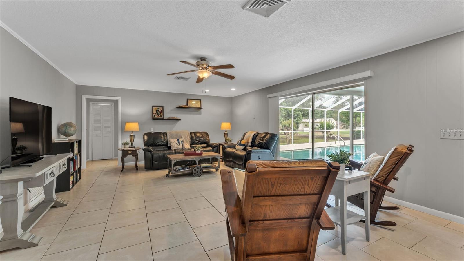 GLENMORE - Residential