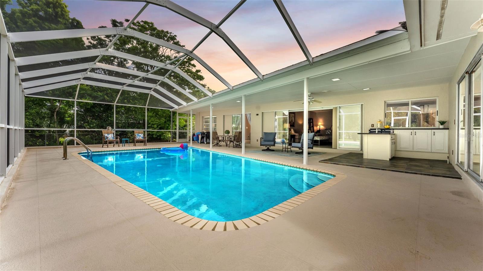 GLENMORE - Residential