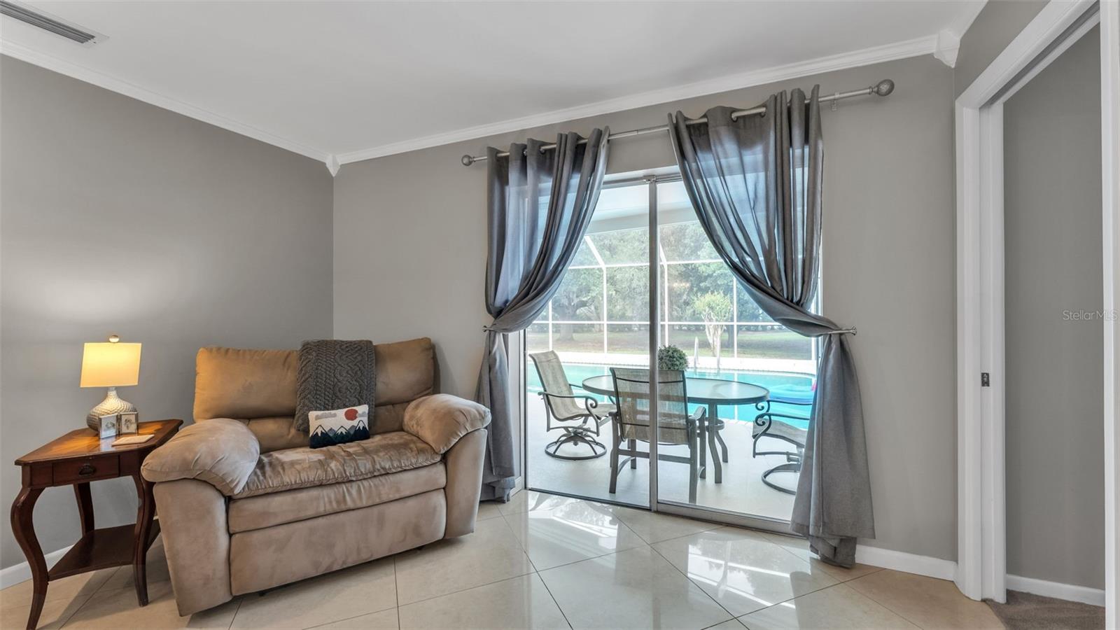 GLENMORE - Residential