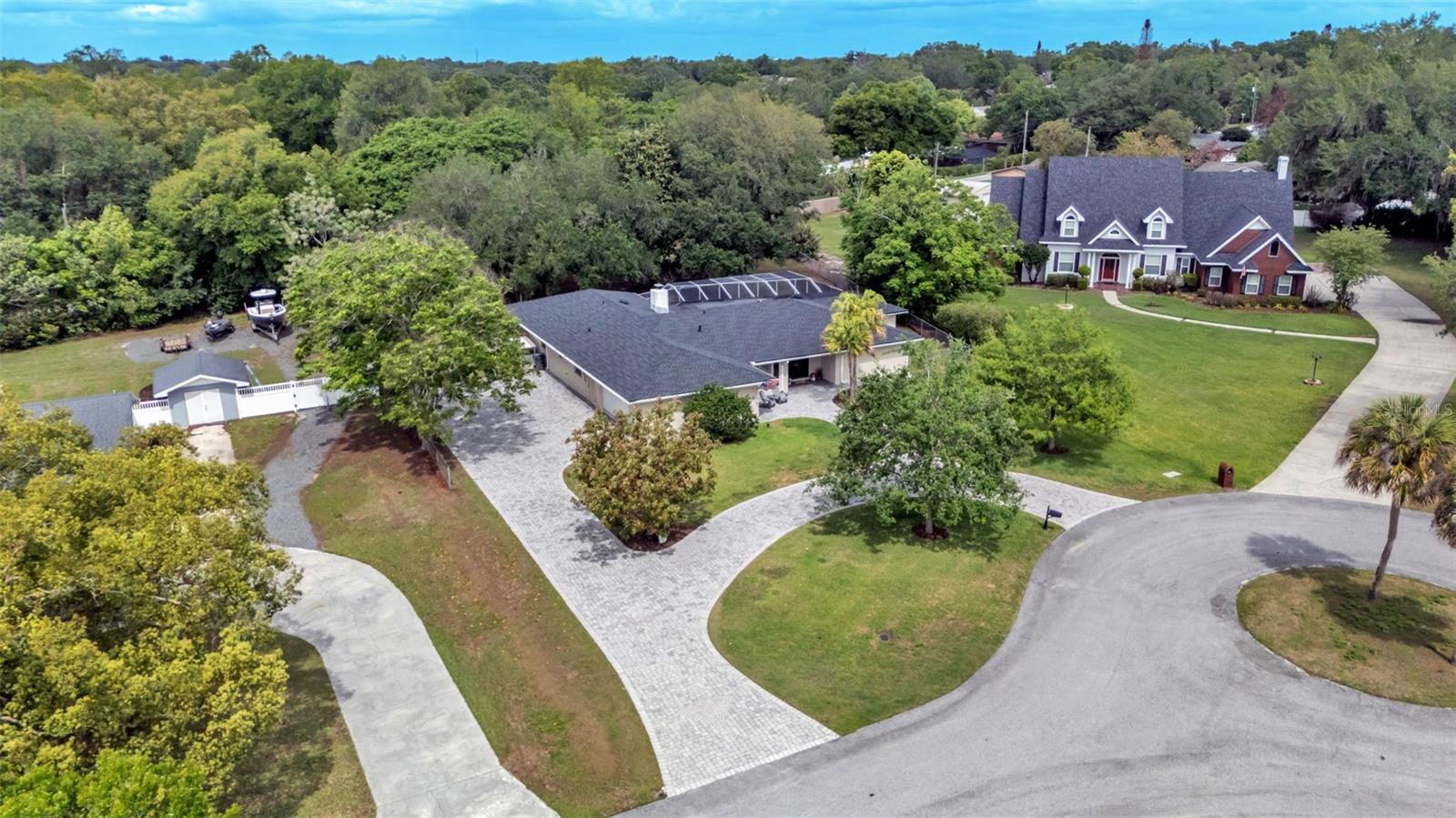 GLENMORE - Residential