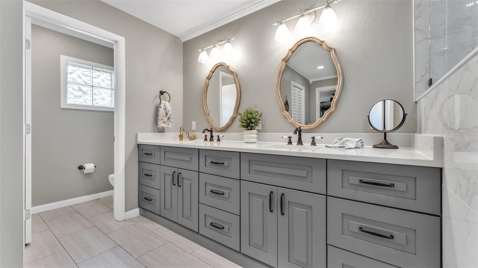 GLENMORE - Residential