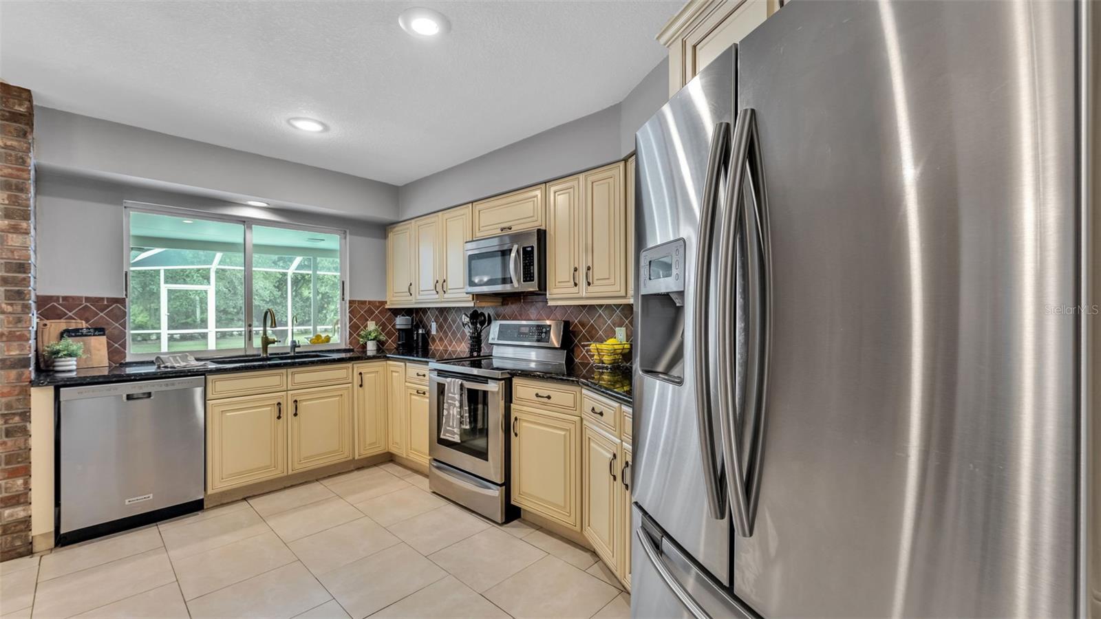 GLENMORE - Residential