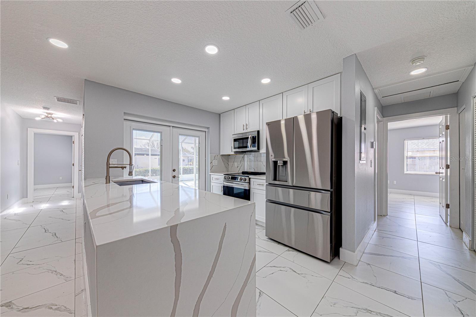 LEESBURG ROYAL OAK ESTATES - Residential