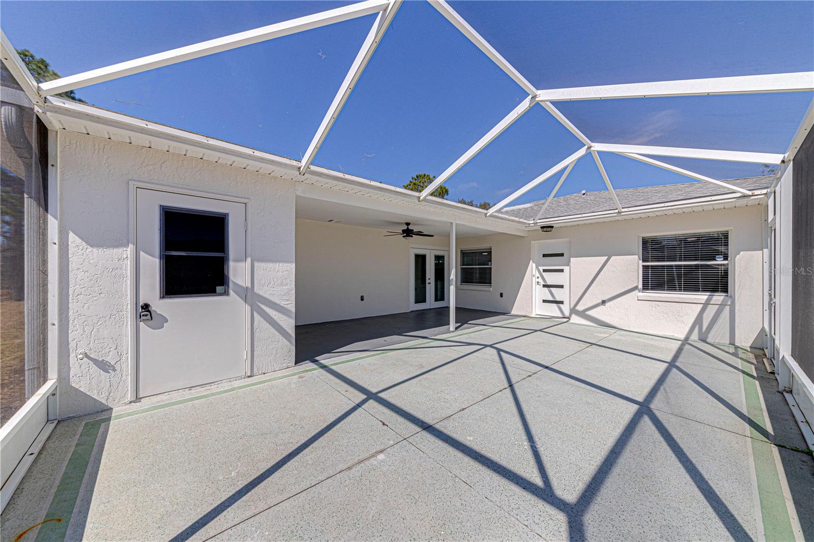 LEESBURG ROYAL OAK ESTATES - Residential