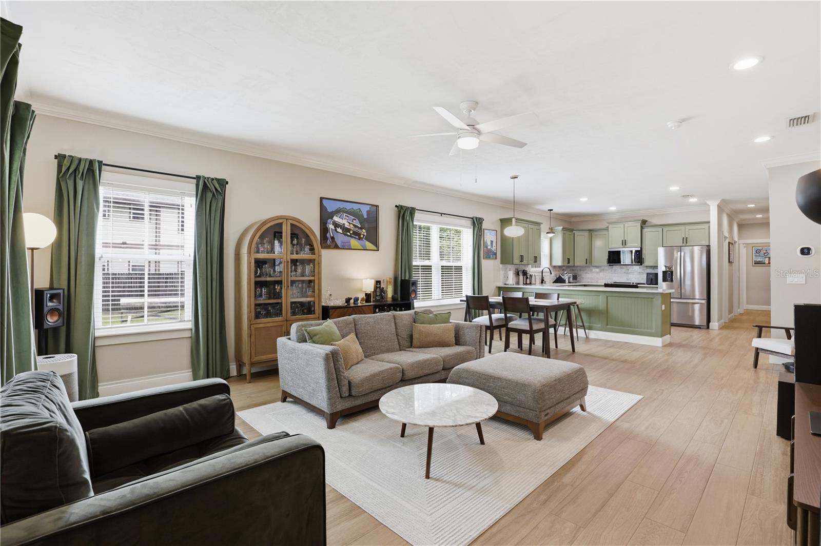 BROWNS ADD E1/2 - Residential