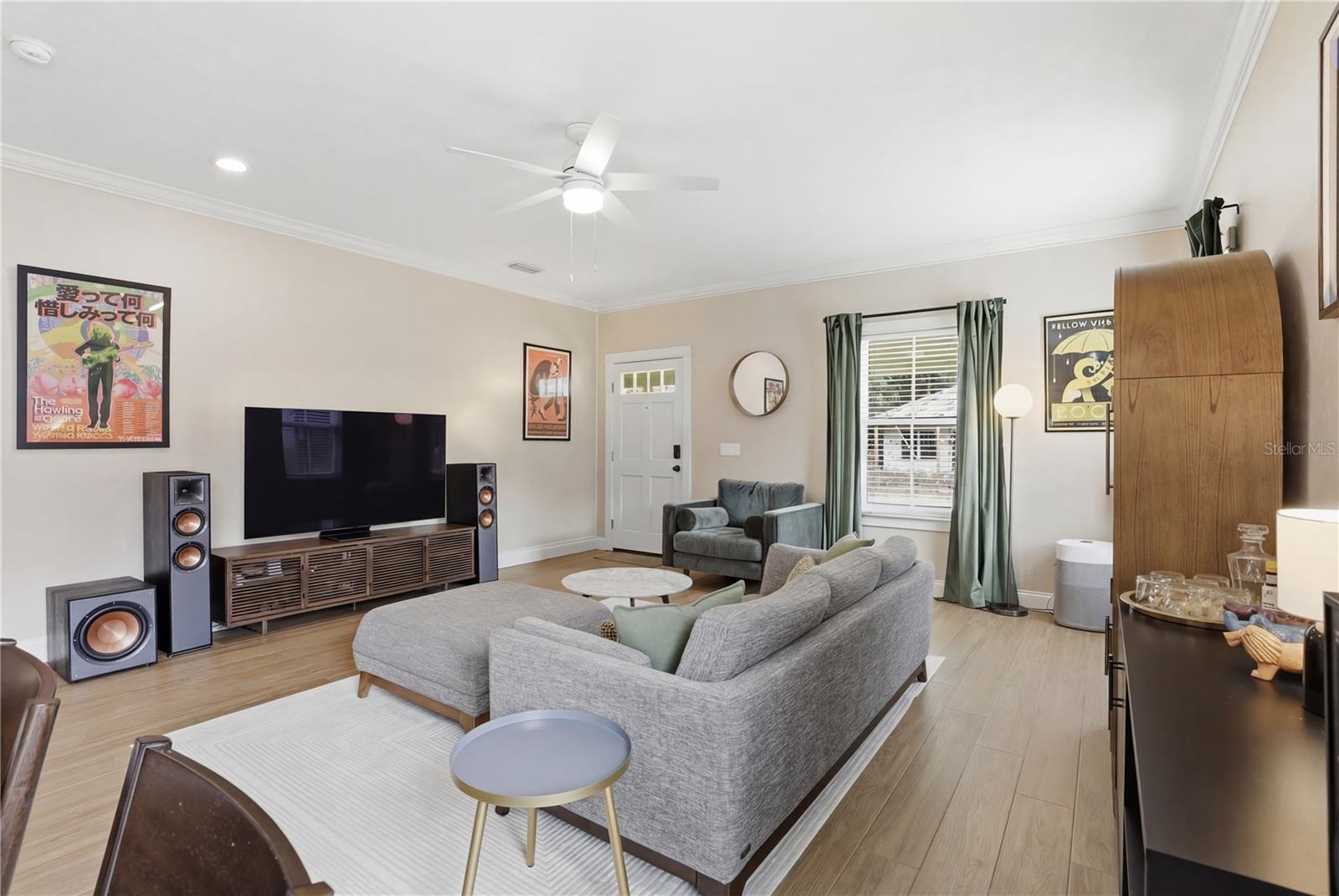 BROWNS ADD E1/2 - Residential