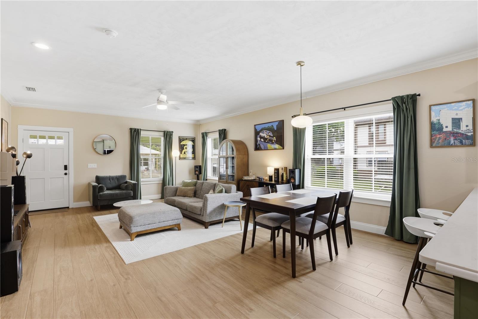 BROWNS ADD E1/2 - Residential