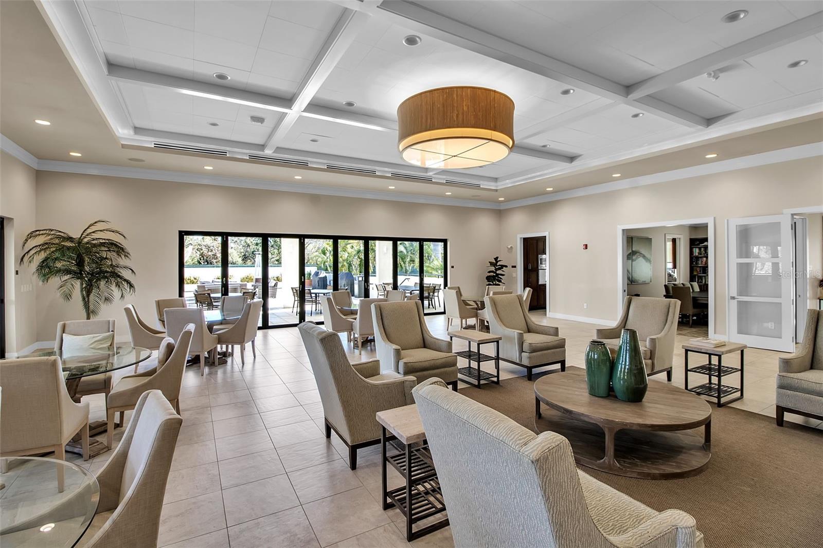 PLAYERS CLUB I - Residential