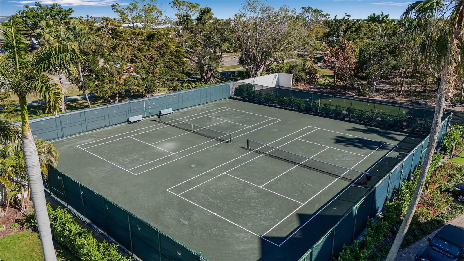 PLAYERS CLUB I - Residential