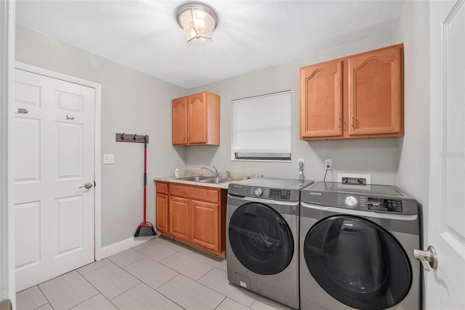 SUNRISE - Residential