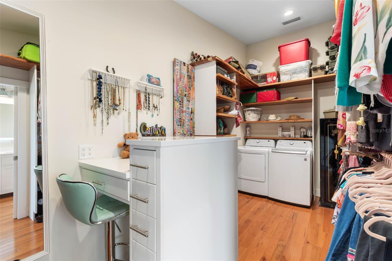 OSPREY POINT - Residential