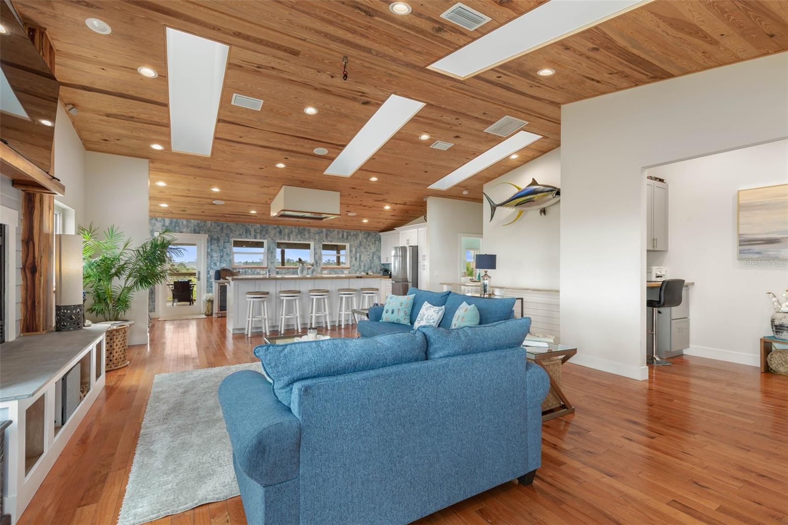 OSPREY POINT - Residential