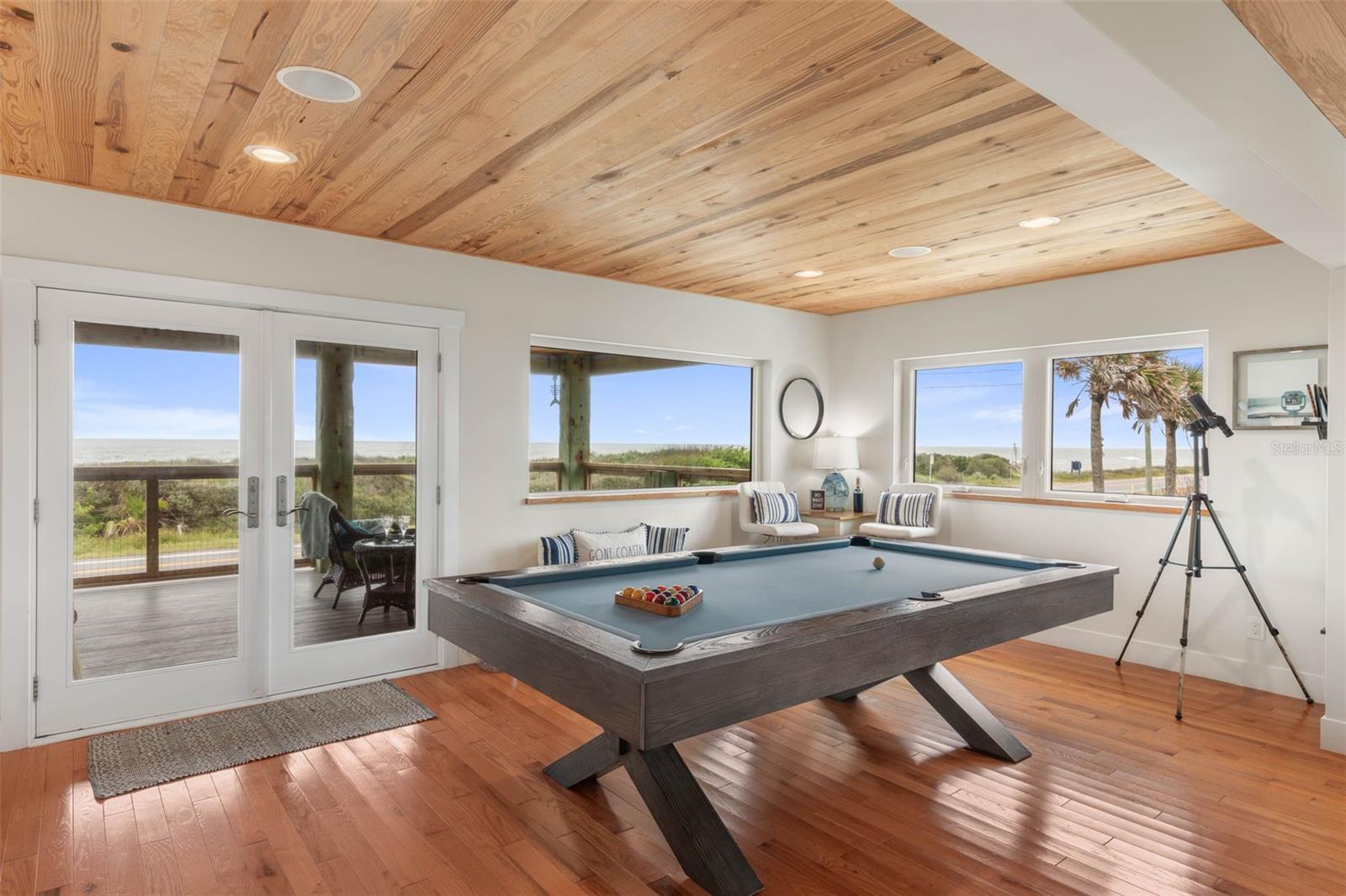 OSPREY POINT - Residential