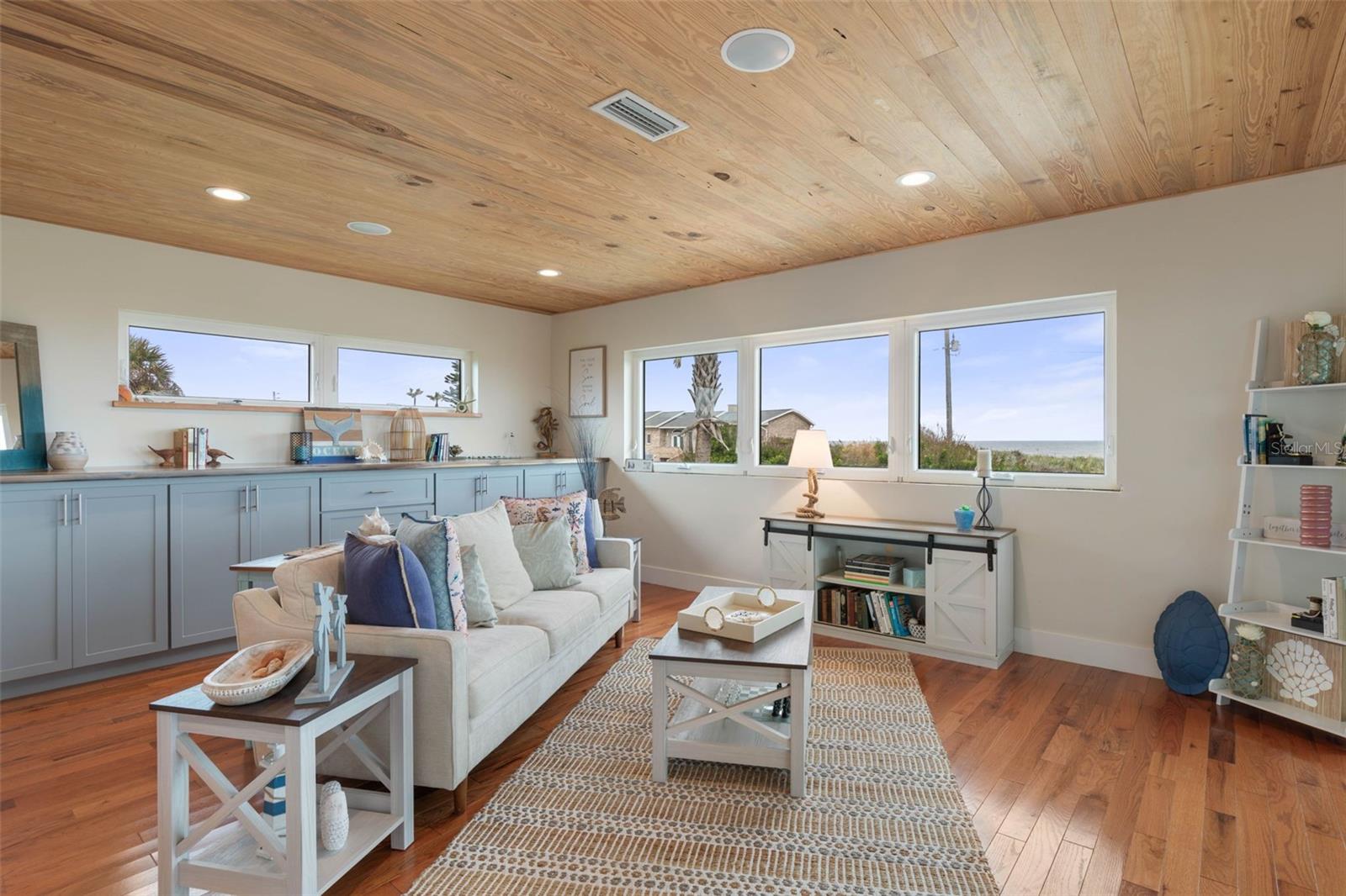 OSPREY POINT - Residential